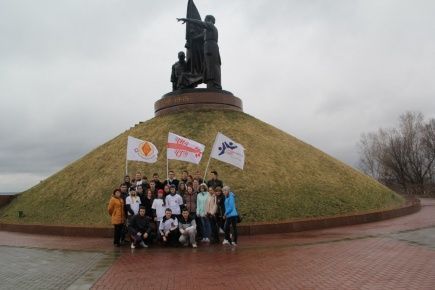 Монумент Воинской Славы и Вечный огонь готовы "в чистоте" встретить праздник Великой Победы