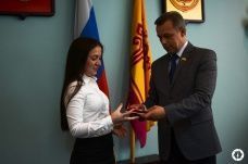 20 студентов Чувашского госуниверситета имени И.Н. Ульянова награждены нагрудными знаками "Отличник учёбы"